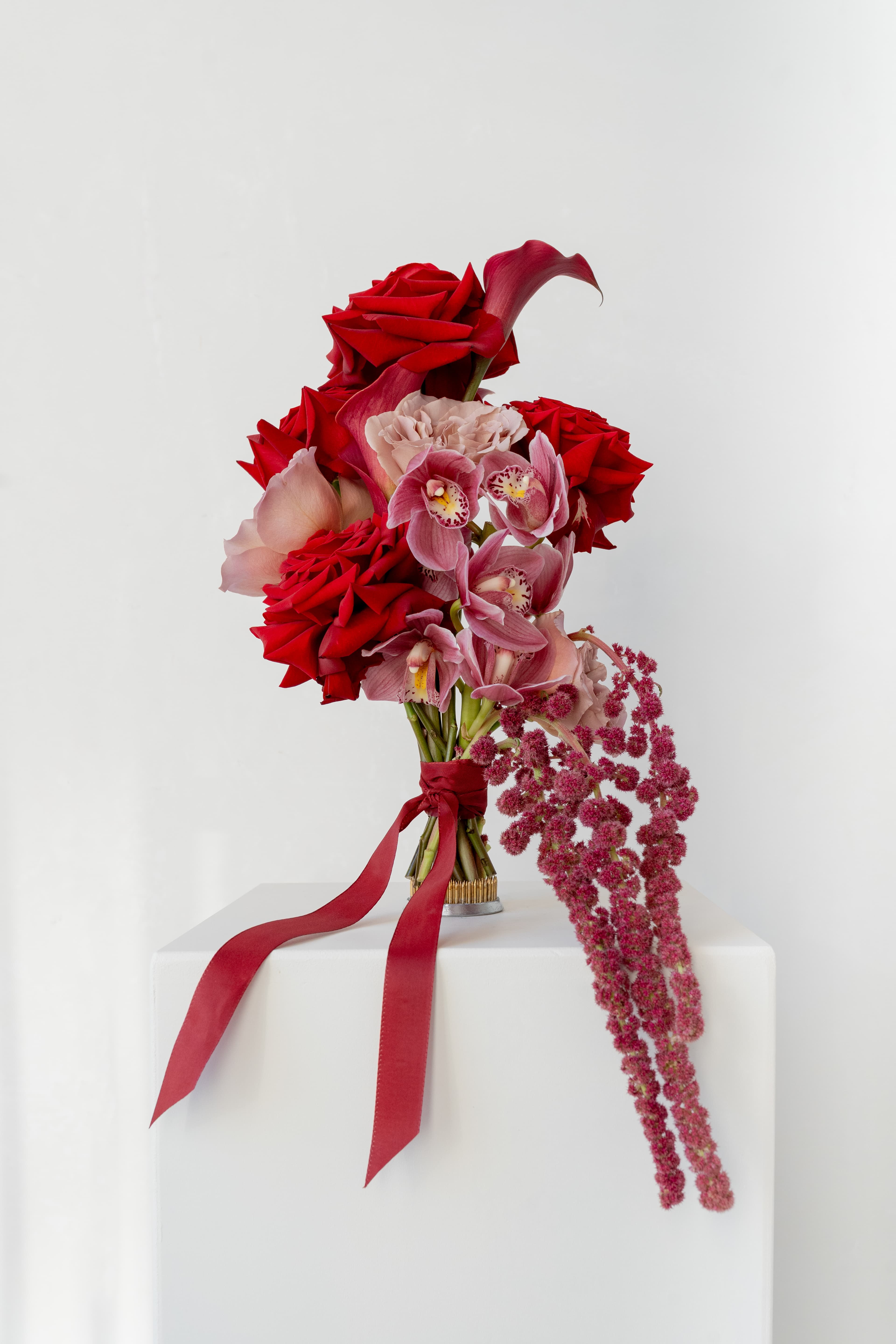 Image with red roses